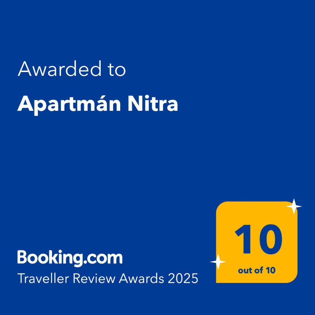 Apartman ニトラ エクステリア 写真